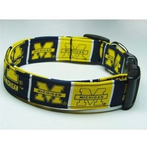 Michigan university dog collar